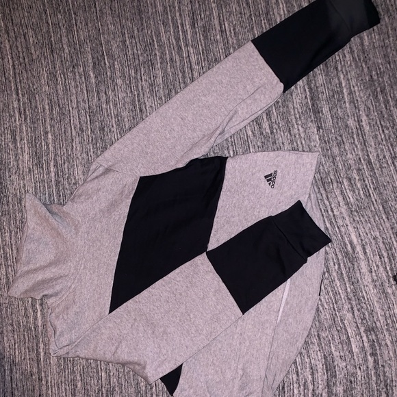 adidas Sweaters - Adidas turtle neck sweater